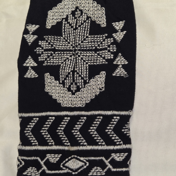 Johnny Was Black and White Embroidered Long Sleeve Top - Picture 6 of 6